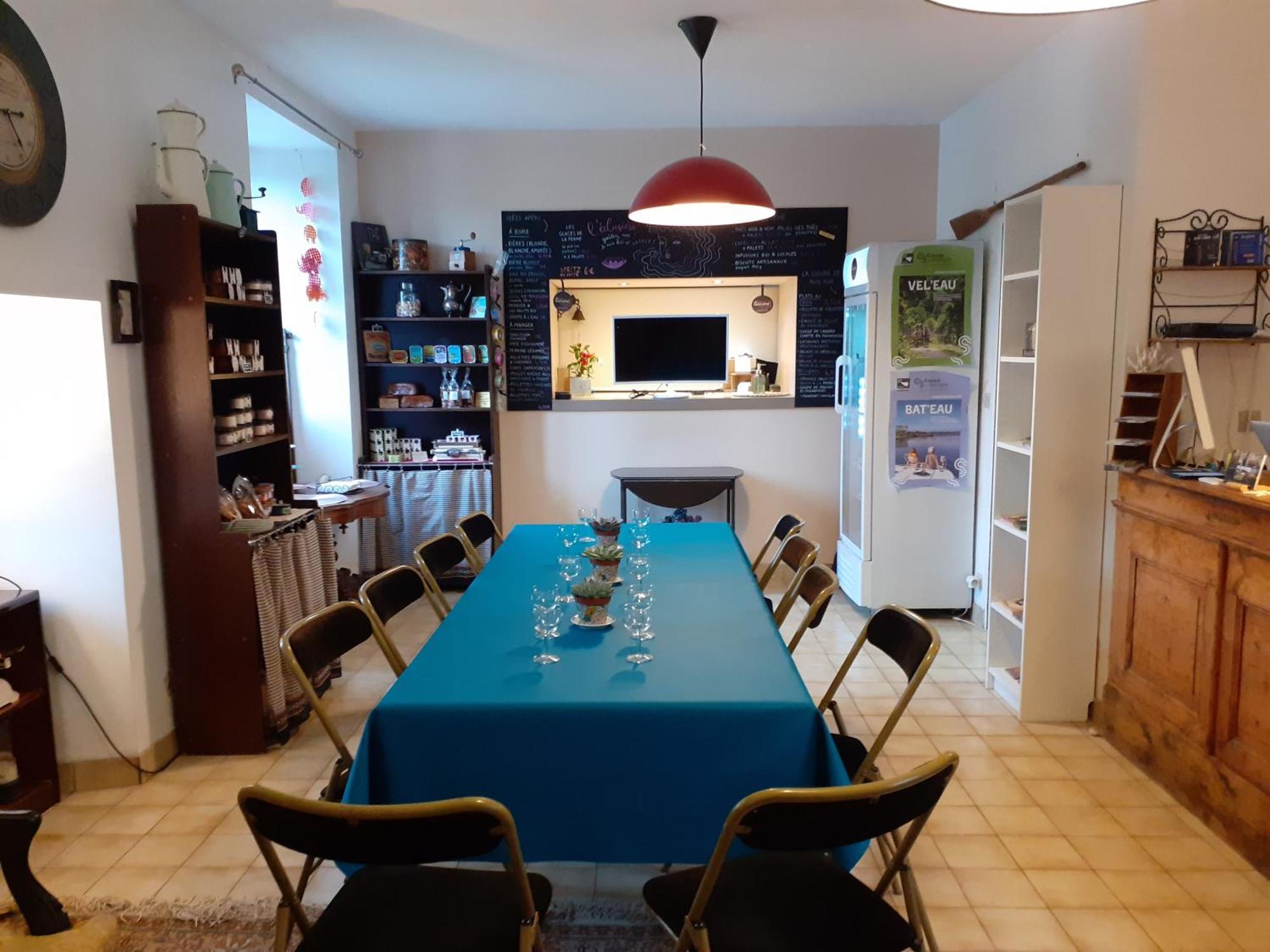 Ille Flottante, Maison Eclusiere Et Hebergements Insolites Sur Le Canal Hédé Екстериор снимка